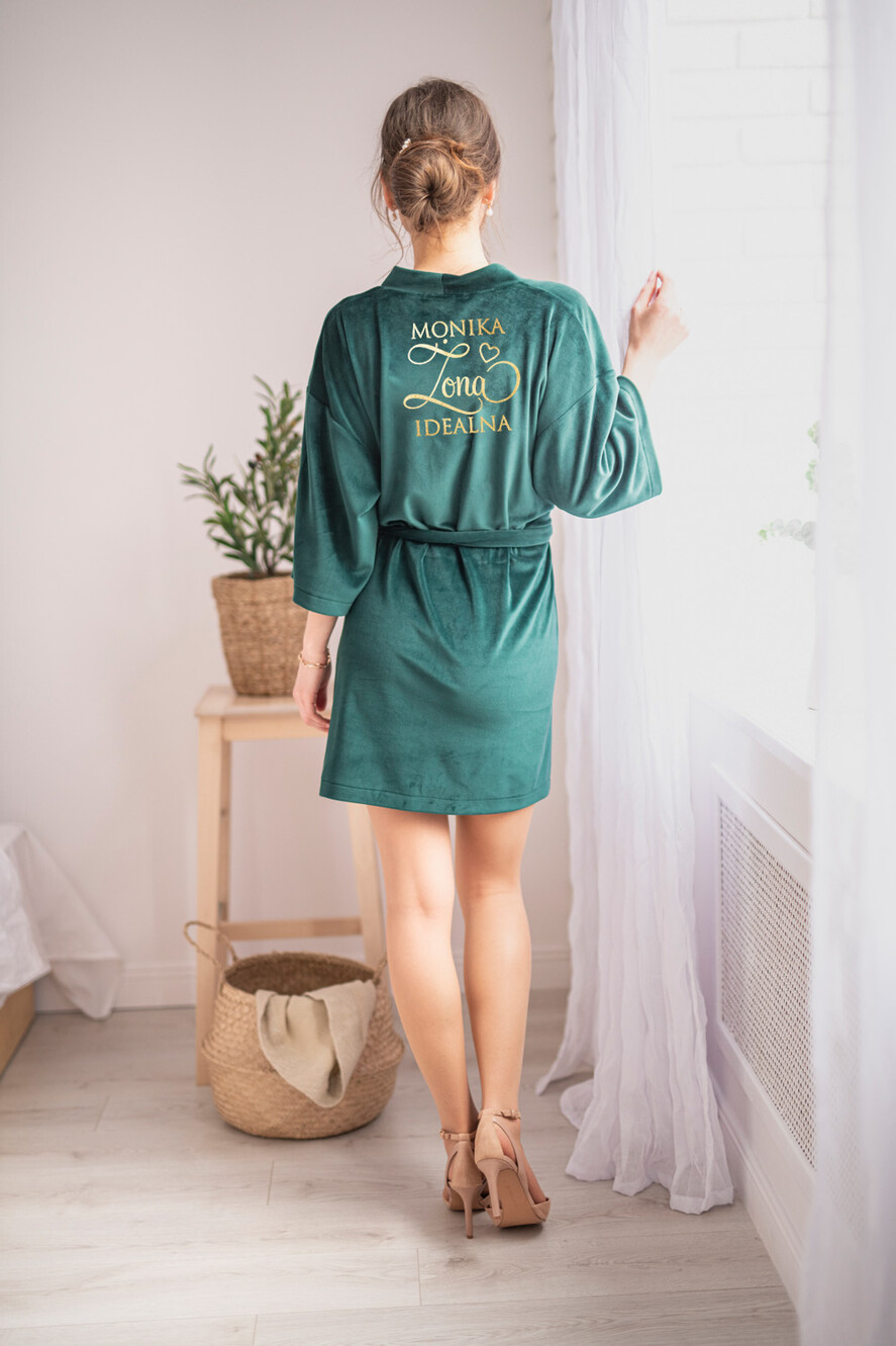 Szlafroki Ślubne z Napisami Szlafrok Ślubny dla Panny Młodej Welurowy Szlafrok dla Panny Młodej Złote Napisy, Welurowy Szlafrok Ślubny z Imieniem Panny Młodej rozmiar M1