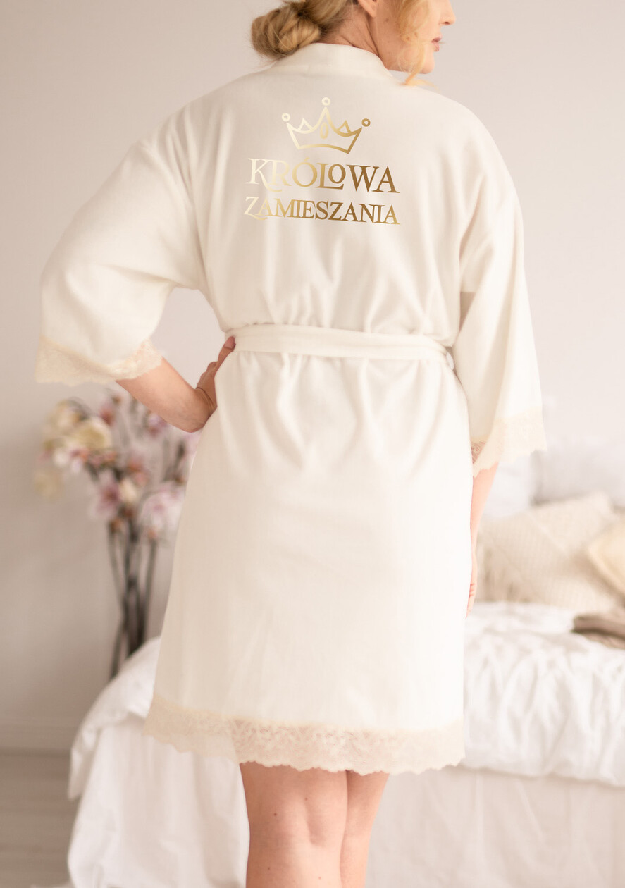 Szlafroki Ślubne z Napisami Szlafrok Ślubny dla Panny Młodej Welurowy Szlafrok dla Panny Młodej Złote Napisy, Welurowy Szlafrok Ślubny z Imieniem Panny Młodej0
