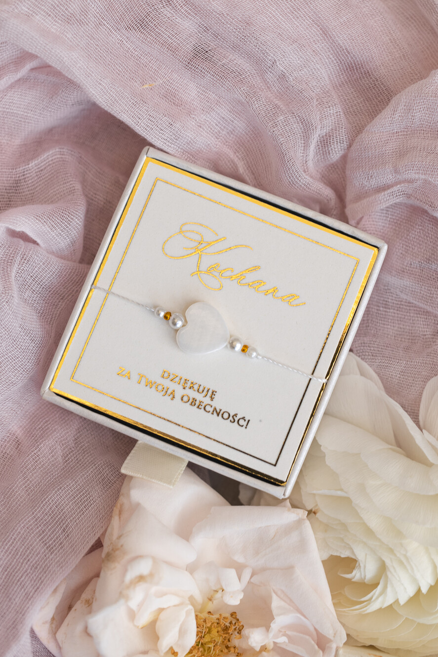 wieczór Panieński podziękowania za wieczór panieński podziękowanie za wieczór panieński- bransoletka z serduszkiem z masy perłowej Bransoletki dla Twojego Team Bride1