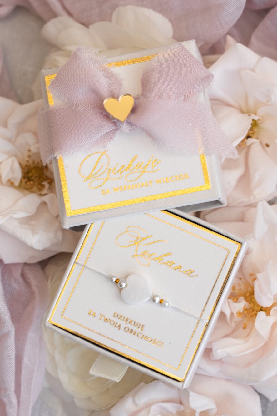 wieczór Panieński podziękowania za wieczór panieński podziękowanie za wieczór panieński- bransoletka z serduszkiem z masy perłowej Bransoletki dla Twojego Team Bride6