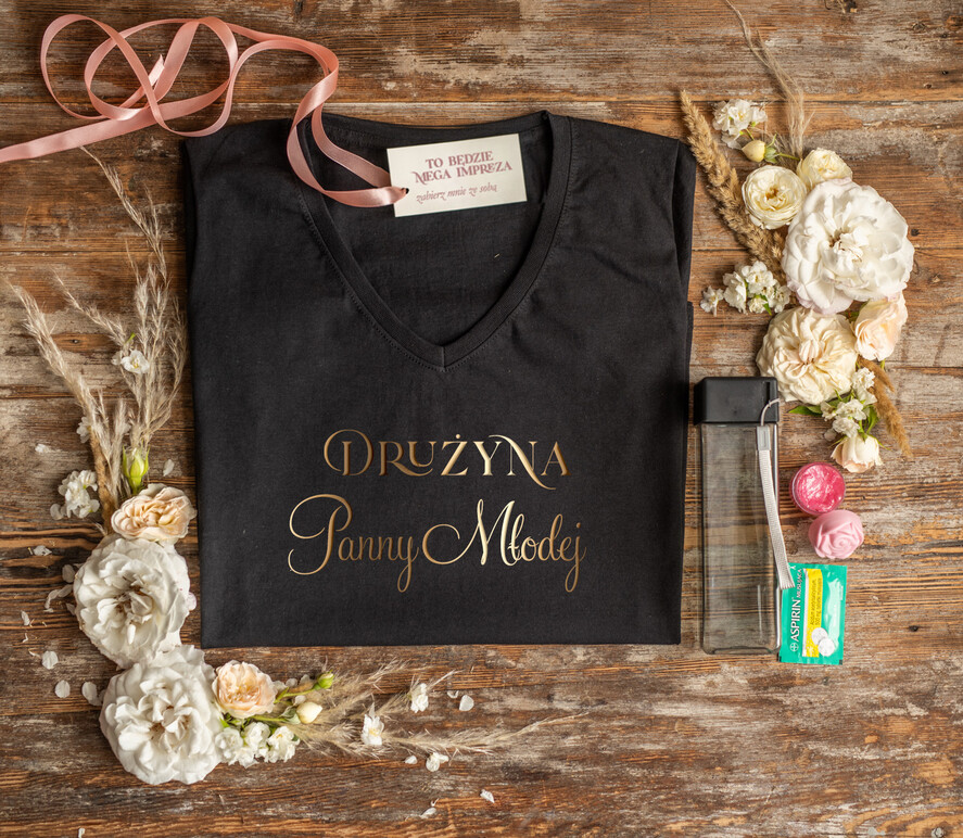 wieczór Panieński zestawy podziekowania na wieczór panieński Zestaw na wieczór Panieński  - Koszulka ze Złotym Napisem Druzyna Panny Mlodej T-Shirt Złote litery bidon i Błyszczyk do ust 0