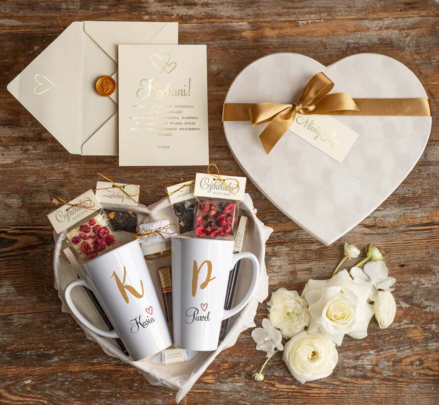  Prezenty dla Młodej Pary  Zestawy z Filiżanką lub Kubkiem     pomysł na prezent dla Pary Młodej 2 kubki do latte z nadrukiem 0