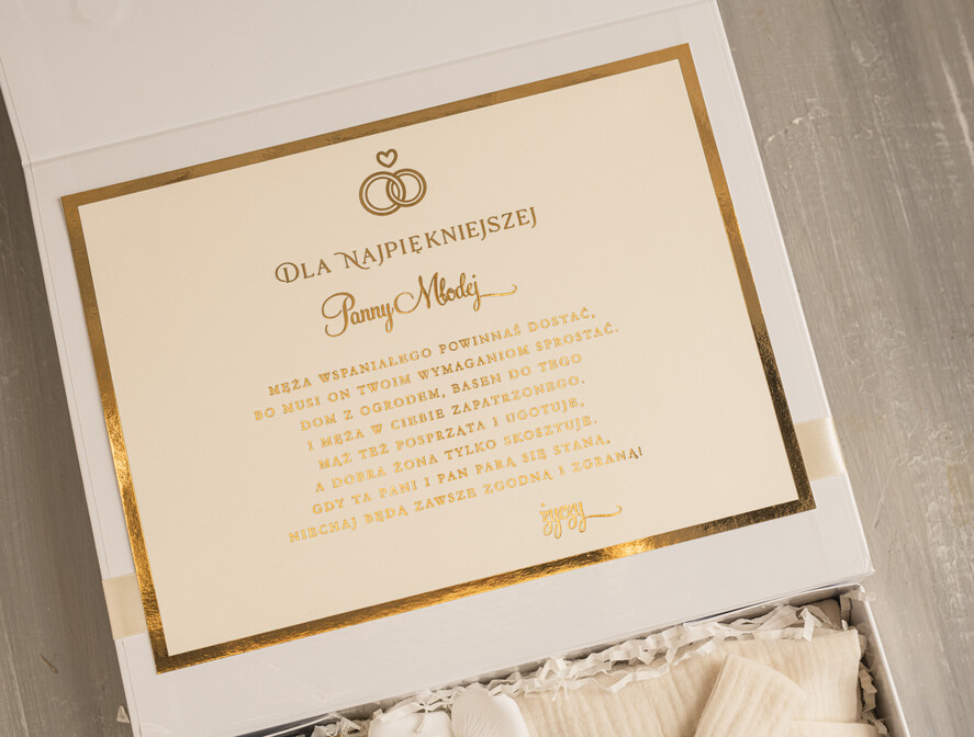 Prezenty dla Panny Młodej  Zestawy ze Szlafrokiem Wyjątkowy Prezent dla Panny Młodej od Świadkowej,  gotowy prezent dla Panny Młodej, szlafrok dla Panny Młodej, prezent dla Panny9