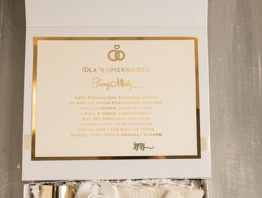 Prezenty dla Panny Młodej  Zestawy ze Szlafrokiem Wyjątkowy Prezent dla Panny Młodej od Świadkowej,  gotowy prezent dla Panny Młodej, szlafrok dla Panny Młodej, prezent dla Panny5