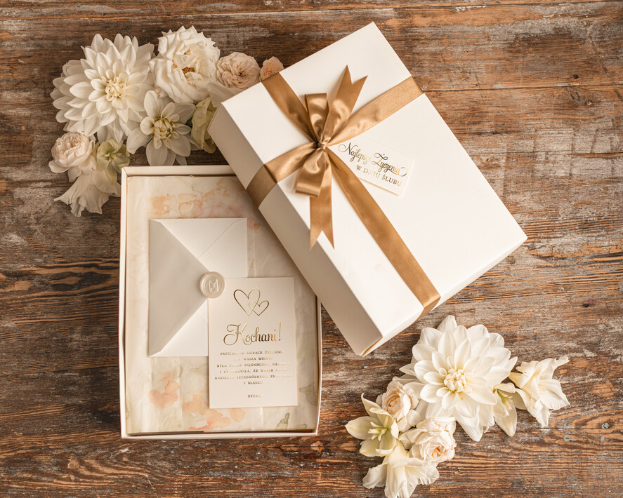  Prezenty dla Młodej Pary  zestawy i akcesoria do wina i drinków prezenty z okazji ślubu dla Pary Młodej, pomysł jak pieniądze dla nowożeńców2