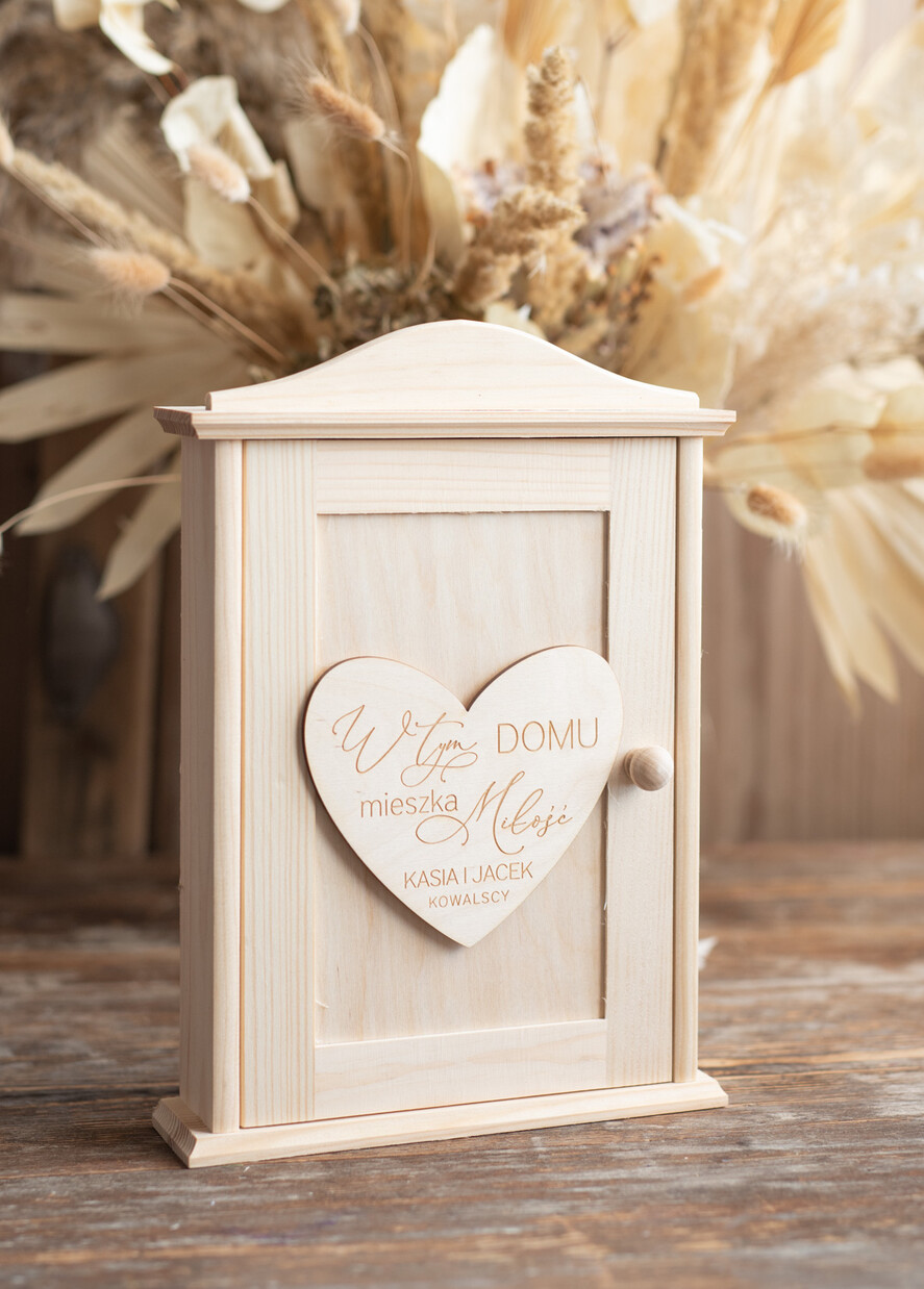  Prezenty dla Młodej Pary  Skarbonki, skrzynki na klucze, pudełka na pieniądze   Wyjątkowy prezent ślubny dla Młodej Pary skrzynka na klucze prezent ślubny zamiast kwiatów    0