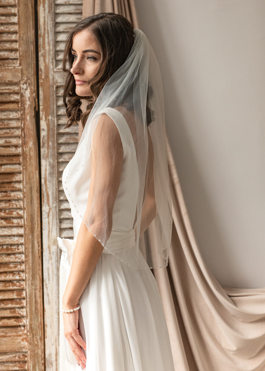 Panna Młoda  Welony welon ślubny wykończony delikatnymi koralikami, welon dla panny młodej wykończony perełkami4