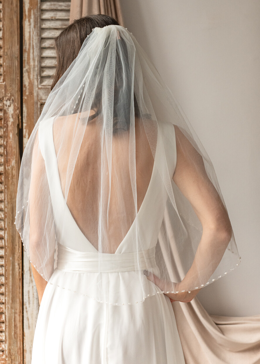 Panna Młoda  Welony welon ślubny wykończony delikatnymi koralikami, welon dla panny młodej wykończony perełkami5