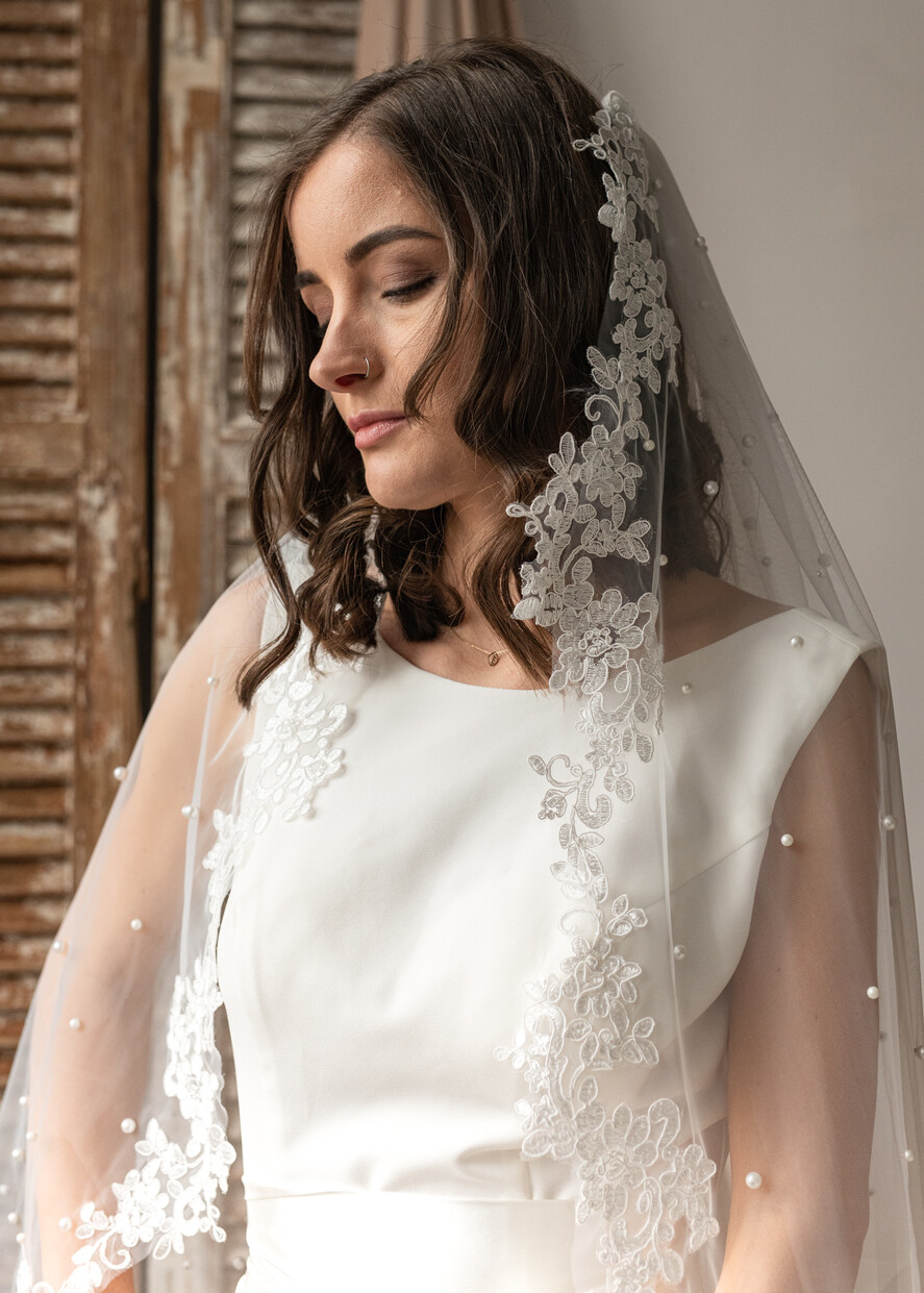 Panna Młoda  Welony welon Slubny wykończony perełkami koronką, Welon ślubny dla panny młodej koronka i perły 5