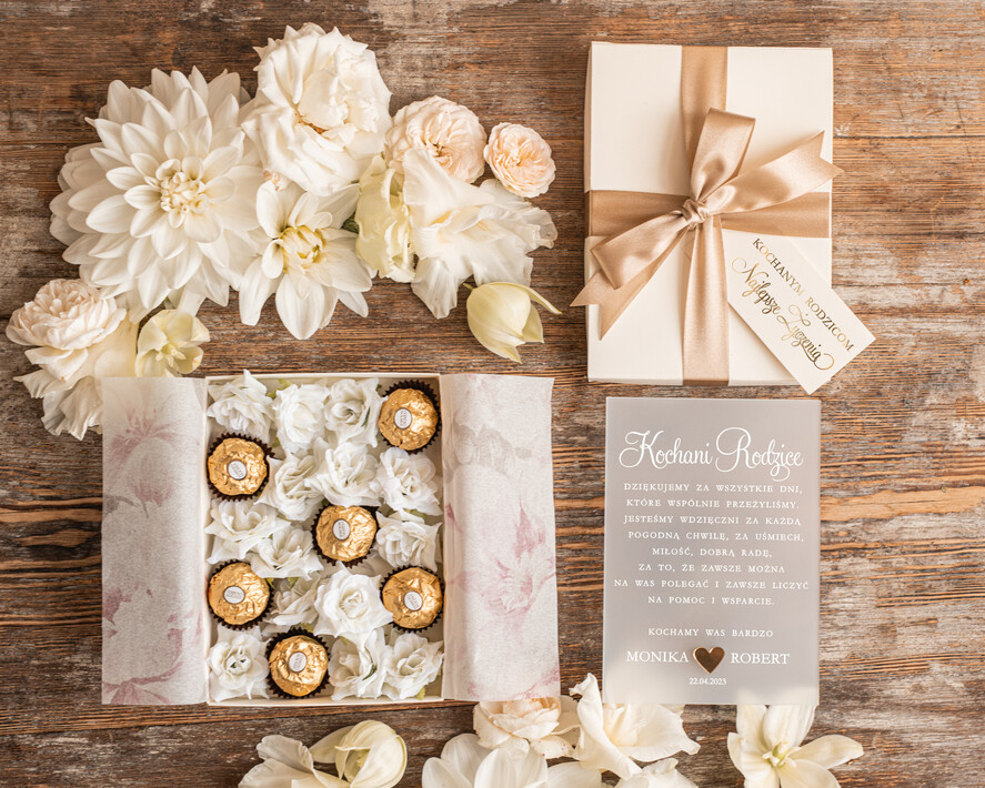 Prezenty, Podziękowania dla Rodziców zestawy słodkości, pudełka na prezenty  prezenty dla rodziców w dniu ślubu0