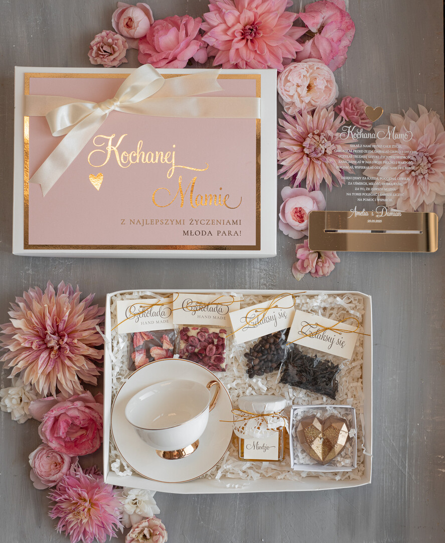 Prezenty, Podziękowania dla Mamy  zestawy z kubkiem lub filiżanką   Co kupić Mamie w prezencie na podziękowanie na weselu, fajne pomysły na prezent dla Mamy, podziękowanie dla Mamy na weselu, box prezentowy dla mamy, zestawy prezentowe dla Mamy0