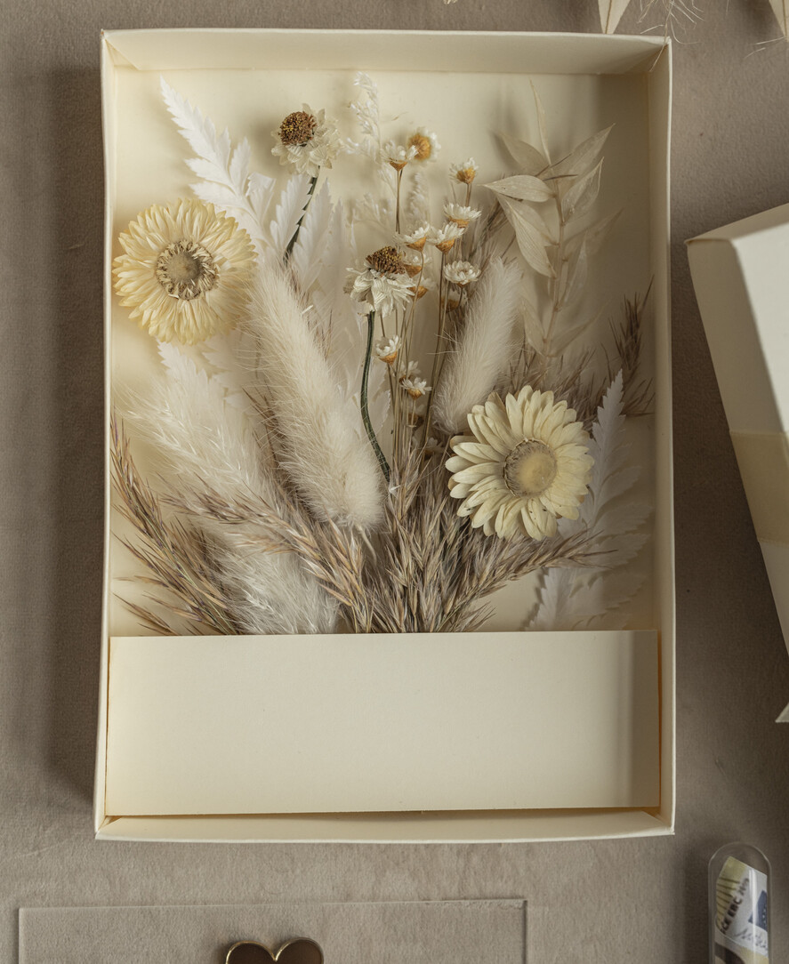  Prezenty dla Młodej Pary  flowerbox, kartki z życzeniami, pudełka na prezenty Welurowe pudełko na pieniądze dla Młodej Pary, Pamiątka Ślubu wraz z zyczeniami pudełko na pieniądze dla Nowożeńców, pleksowa kartka z życzeniami16