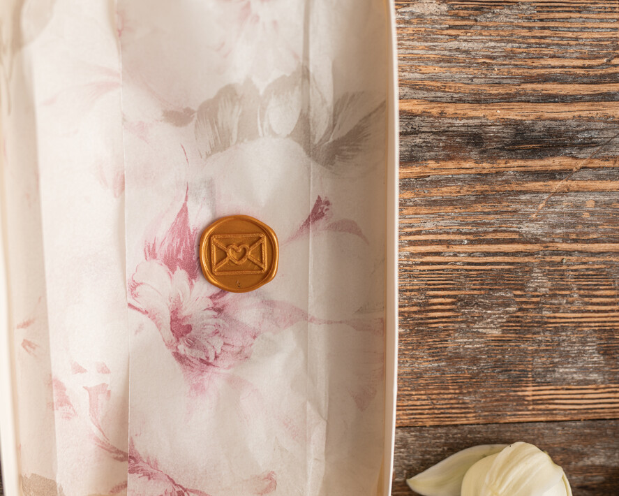  Prezenty dla Młodej Pary  flowerbox, kartki z życzeniami, pudełka na prezenty Pomysłowy prezent na ślub dla Młodej Pary flower box bombonierka z kwiatami pudeleczko na pieniadze 6