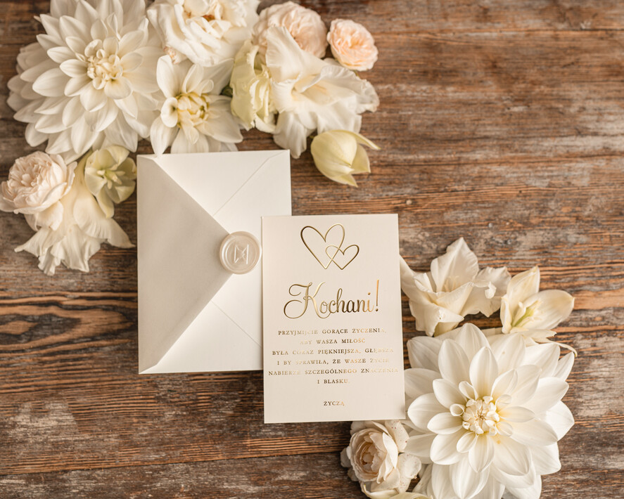  Prezenty dla Młodej Pary  flowerbox, kartki z życzeniami, pudełka na prezenty Pomysłowy prezent na ślub dla Młodej Pary flower box welurowe serce bombonierka z kwiatami puedeleczko na pieniadze 5