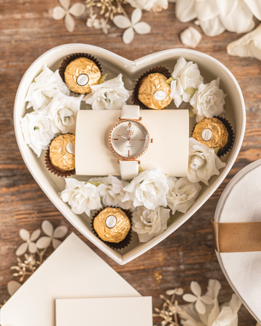 Prezenty, Podziękowania dla Mamy  pudełka na prezenty, słodkości, bransoletki  pomysł na podziękowania dla Mamy1