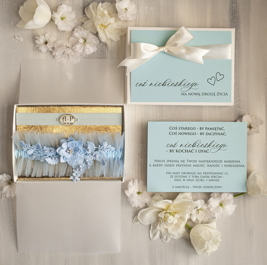 Prezenty dla Panny Młodej  podwiązki ślubne  Prezent dla Panny Młodej od Świadkowej, zestaw prezentowy na panieński, cos niebieskiego podwiązka ślubna0