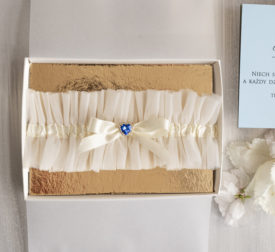 Prezenty dla Panny Młodej  podwiązki ślubne  Prezent dla Panny Młodej od Świadkowej, zestaw prezentowy na panieński, cos niebieskiego podwiązka ślubna1