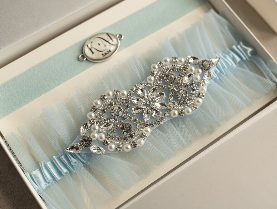 Prezenty dla Panny Młodej  podwiązki ślubne  Gotowy Zapakowany Prezet dla Panni Młodej, coś niebieskiego - prezent dla panny młodej, podwiązka ślubna z kryształkami, podwiązka z niebieskiego tiulu 3