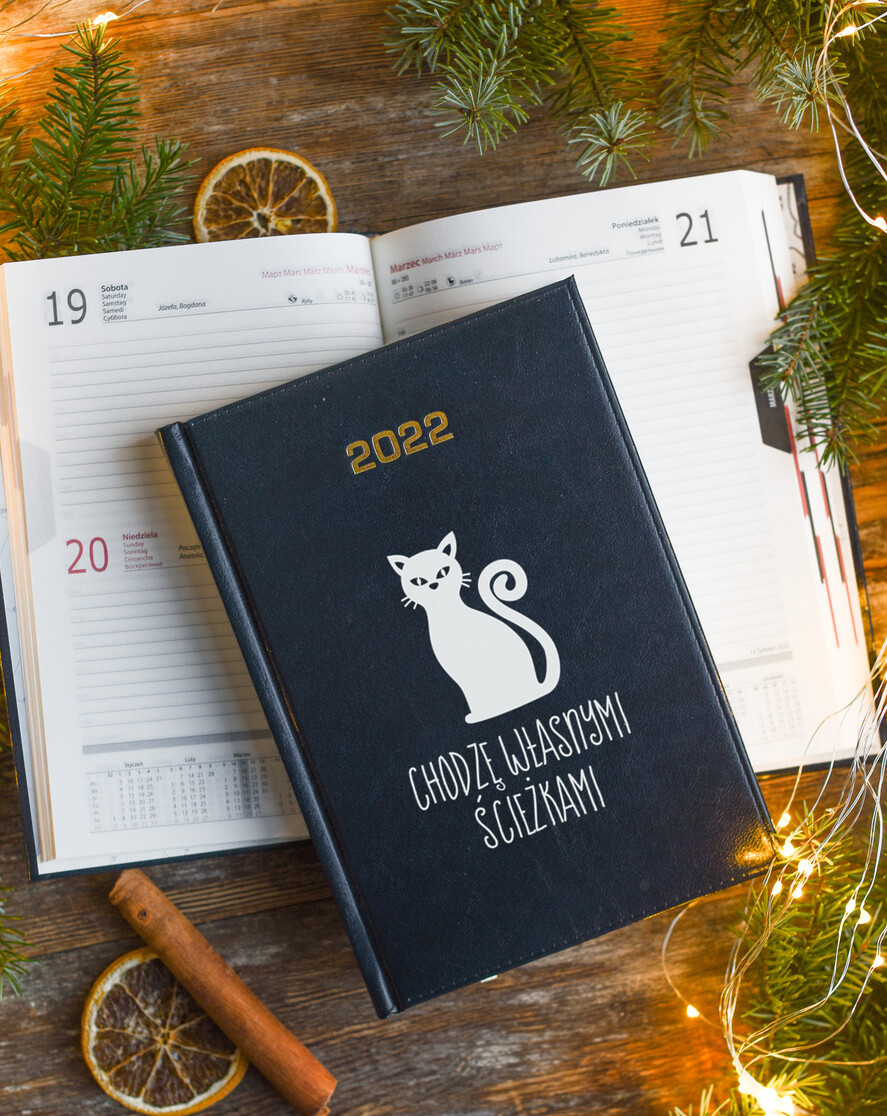 prezenty dla niej kalendarze śmieszne prezenty dla przyjaciółki pod choinkę Terminarz dzienny - Kalendarz z nadrukiem na okladce - Twoj nadruk0