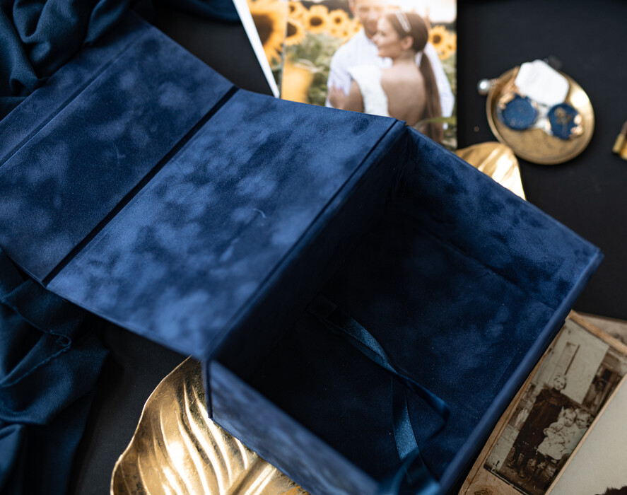 Albumy ślubne Pudełka na zdjęcia  pudełko na zdjęcia eleganckie welurowe pudełko na zdjęcia ślubne, pamiątka ślubu, pudełko od fotografa dla pary młodej, prezent dla młodej pary pudełko na zdjęcia 11