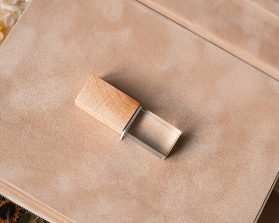 Albumy ślubne Pudełka na zdjęcia  pudełko na zdjęcia welurowe pudełko na zdjęcia ślubne, pamiątka ślubu, pudełko od fotografa dla pary młodej, pamiątkowe pudełko na zdjecia slubne, złote napisy na pudełku 16