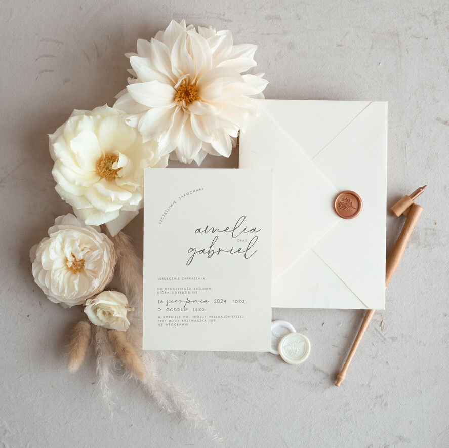 Zaproszenia ślubne Proste i Nowoczesne  nowoczesne zaproszenia slubne w kolorze ecru, proste zaproszenia na ślub, delikatne zaproszenia slubne, eleganckie zaproszenia na slub3