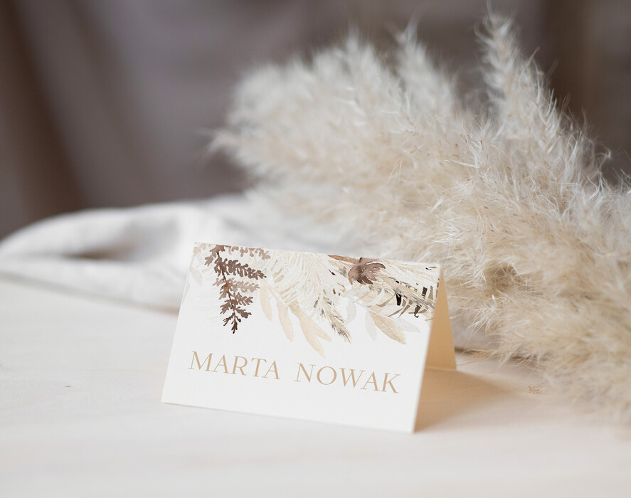 Winietki Nowoczesne prosta forma  delikatne wizytówki na stół weselny, proste wizytówki na stoły weselne, winietki ślubne, proste winietki dla gości0