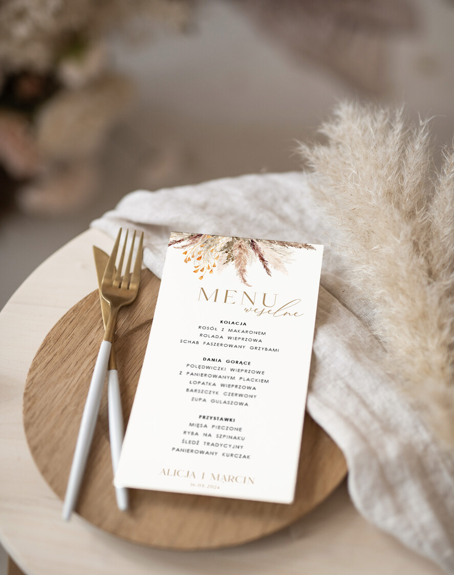 Menu Nowoczesne prosta forma  eleganckie menu na stoły weselne, karta dań na wesele, proste menu weselne w kolorze ecru, karta dań weselnych, menu weselne, plan podawania posiłków2