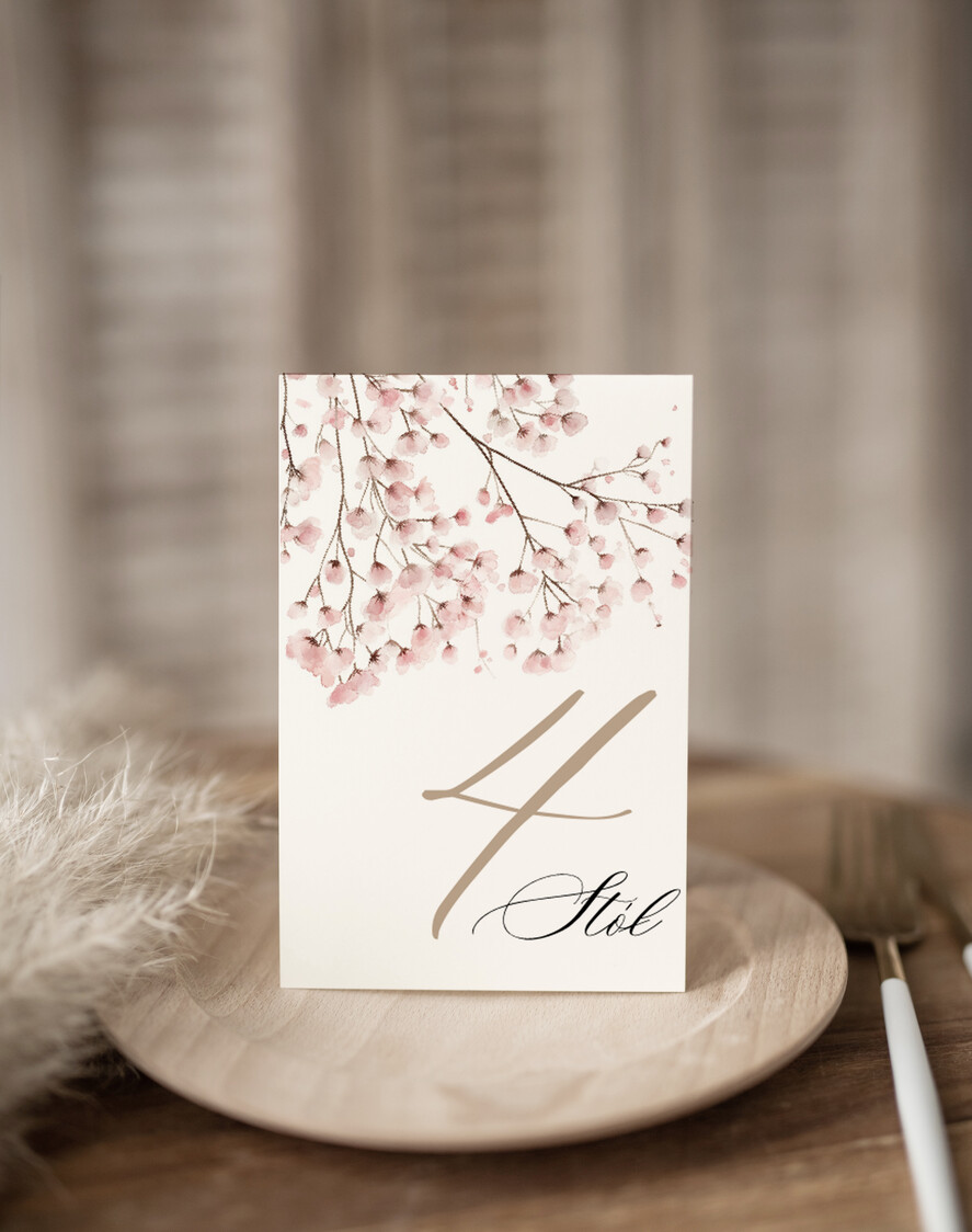 Numery na stół Nowoczesne prosta forma  Eleganckie numerki na stół weselny, numeracja stołów weselnych, proste i delikatne numerki na stoły weselne, dekoracja stołu weselnego 1