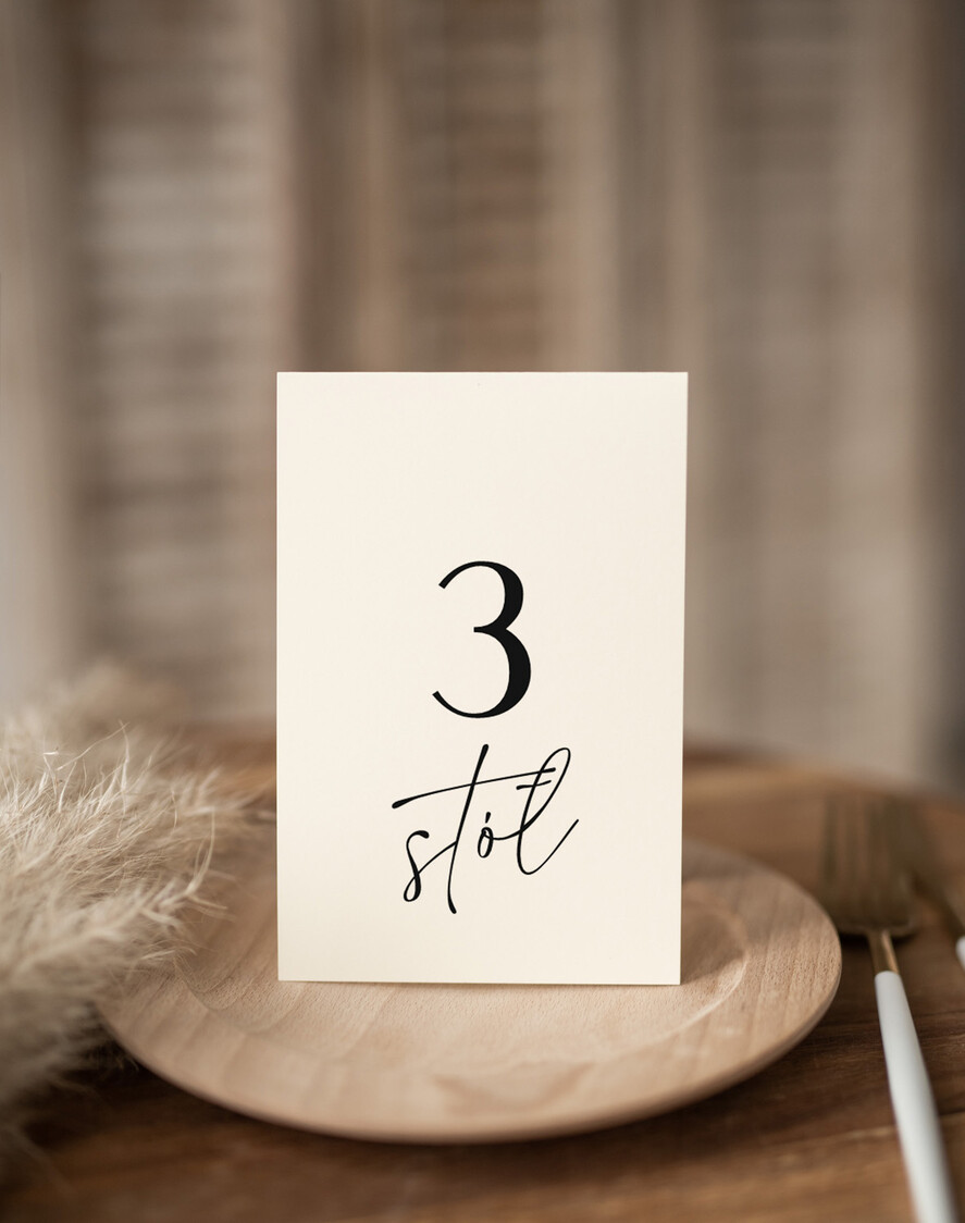 Numery na stół Nowoczesne prosta forma  Eleganckie numerki na stół weselny, numeracja stołów weselnych, proste i delikatne numerki na stoły weselne1