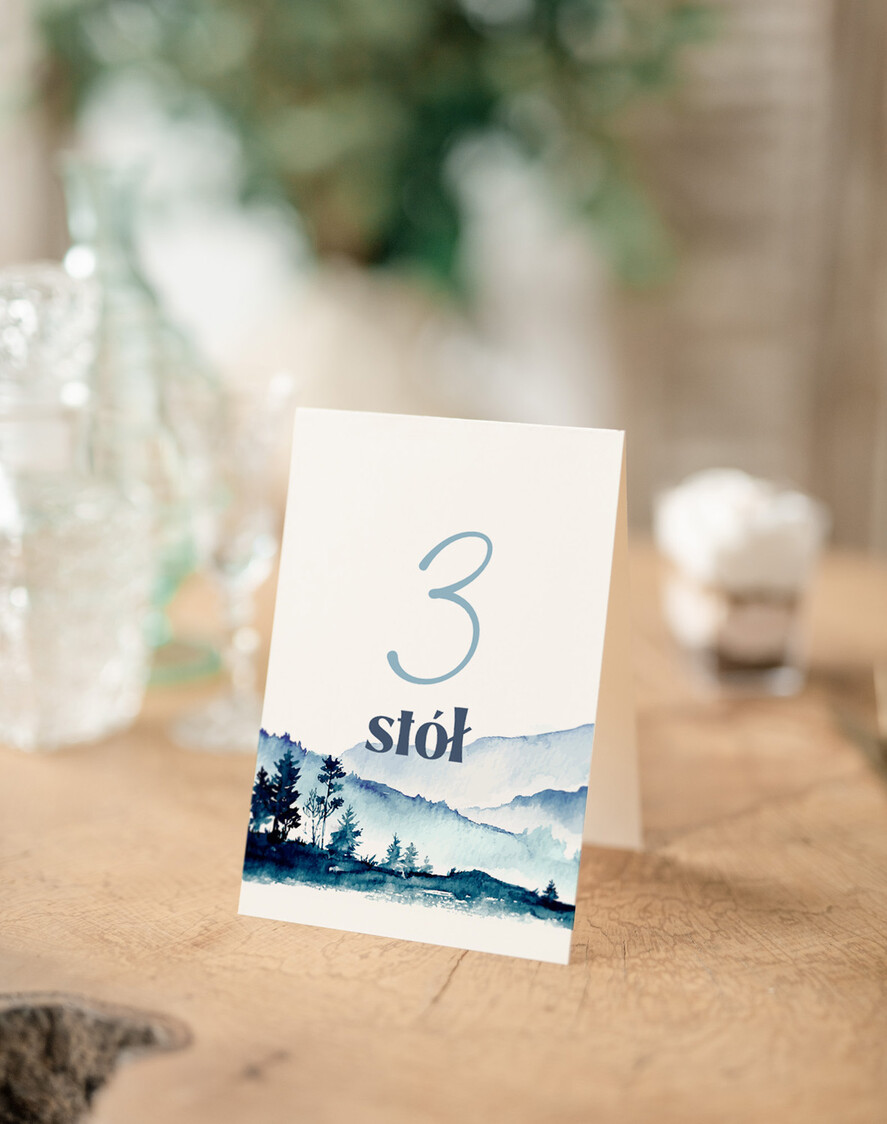 Numery na stół Nowoczesne prosta forma  Eleganckie numerki na stół weselny, numeracja stołów weselnych, proste i delikatne numerki na stoły weselne, dekoracja stołu weselnego 2