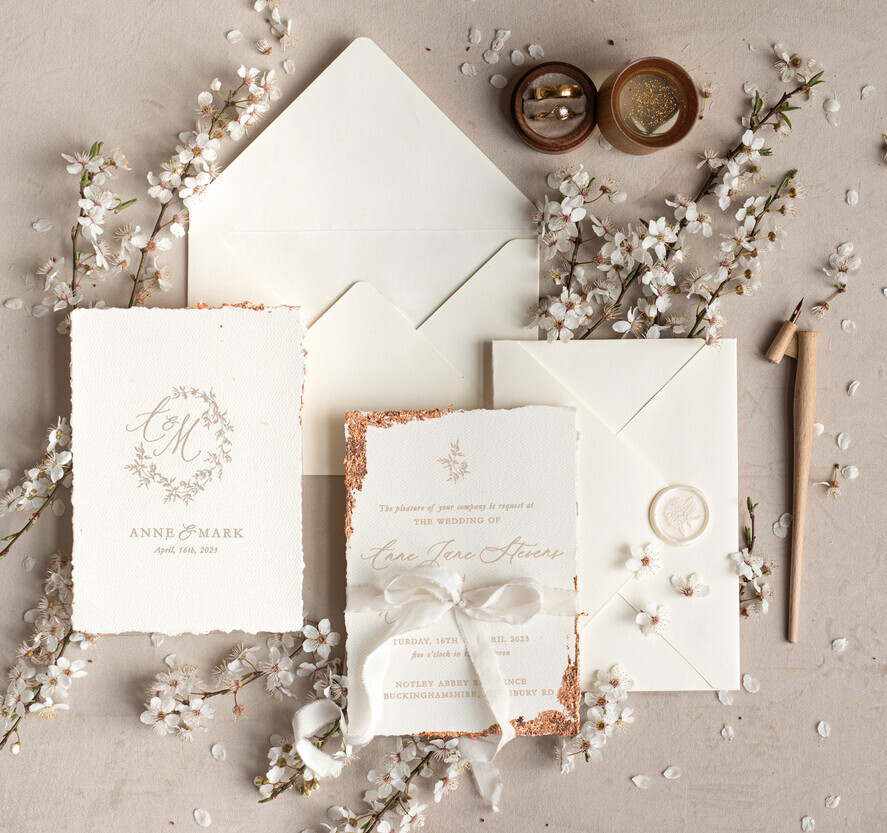 Zaproszenia ślubne Wydzierane Brzegi darte zaproszenia slubne z jedwabną wstążką, wyjątkowe zaproszenia ślubne z wydzieranymi krawędziami, eleganckie darte karty zaproszeń ślubnych 2