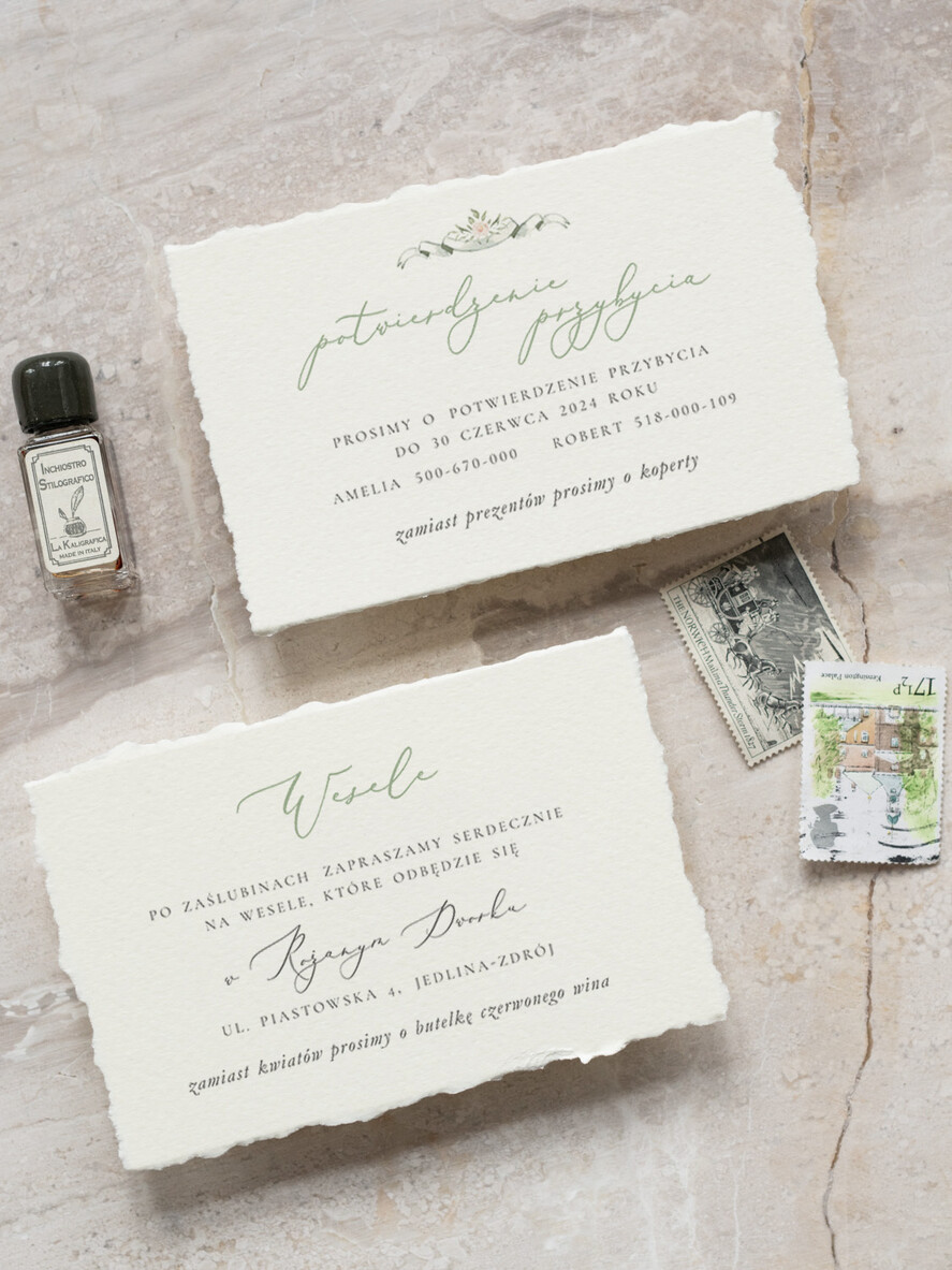 Zaproszenia ślubne Wydzierane Brzegi Zaproszenia ślubne z płatkami złota, delikatne zaproszenia na ślub ze złotem, zaproszenie glamour z jedwabną wstążką, eleganckie rustykalne zaproszenia slubne6