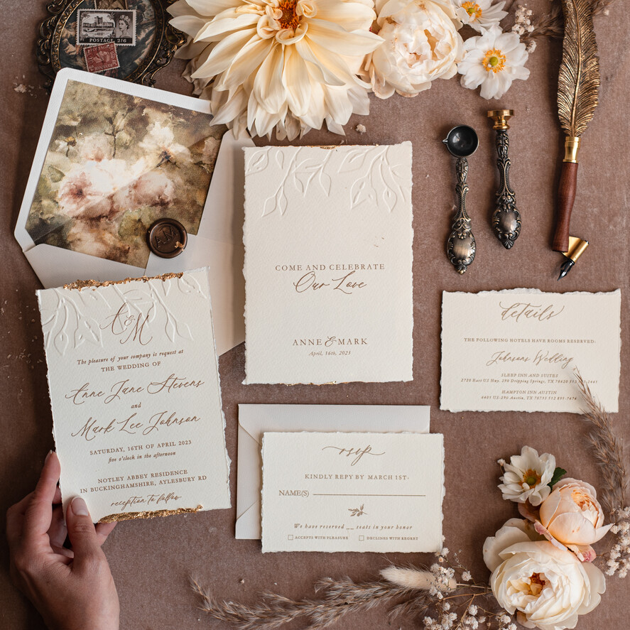 Zaproszenia ślubne Wydzierane Brzegi Zaproszenia ślubne z płatkami złota, delikatne zaproszenia na ślub ze złotem, zaproszenie glamour ze zlotym sznurkiem złote zaproszenia na ślub, 4