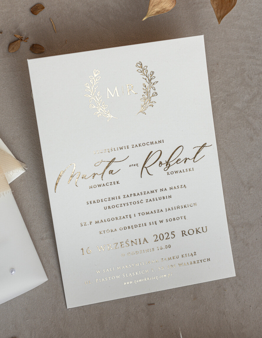 Zaproszenia ślubne z perełkami / tłoczeniem zaproszenia ślubne z perełkami, minimalistyczne zaproszenie na ślub z perełkami i kalką, rwane złocone zaproszenie na ślub cywilny perły6
