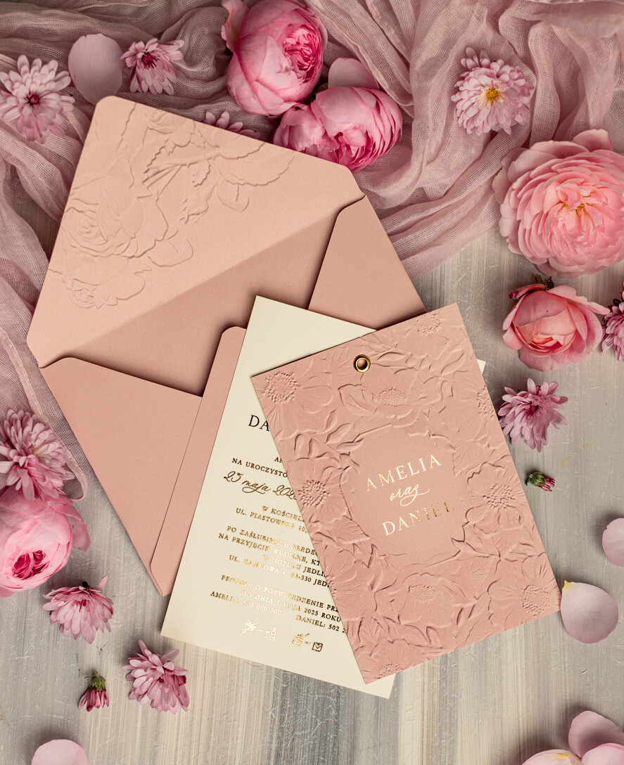 Zaproszenia ślubne z perełkami / tłoczeniem Eleganckie Zaproszenia Na Ślub, Nowoczesne Zaproszenia W Kolorze Różowym, Zaproszenia Ślubne Ze Złotymi Literami, Eleganckie Zaproszenia Ślubne z tłoczonymi kwiatami0