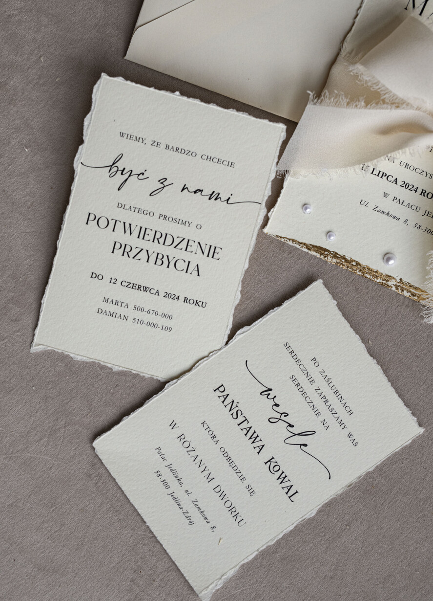 Zaproszenia ślubne z perełkami / tłoczeniem darte złocone zaproszenia ślubne z perełkami, różowe peonie zaproszenie na ślub z perełkam, rwane złocone zaproszenie na ślub cywilny perły i piwonie9