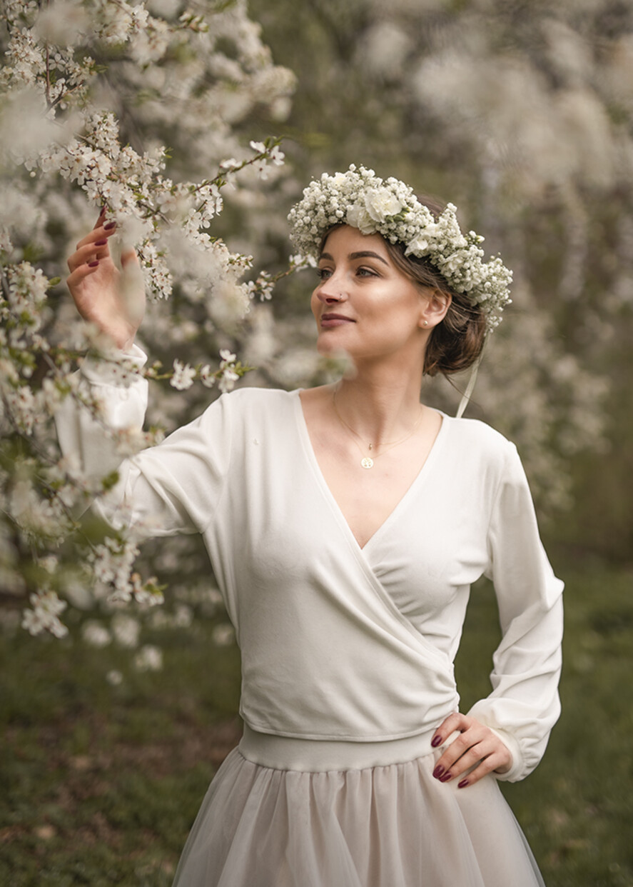 Panna Młoda Bolerka bolerka, narzutki, sweterki Welurowe Miekkie Bolerko Ślubne, Narzutka Ślubna welurowa miękka 3