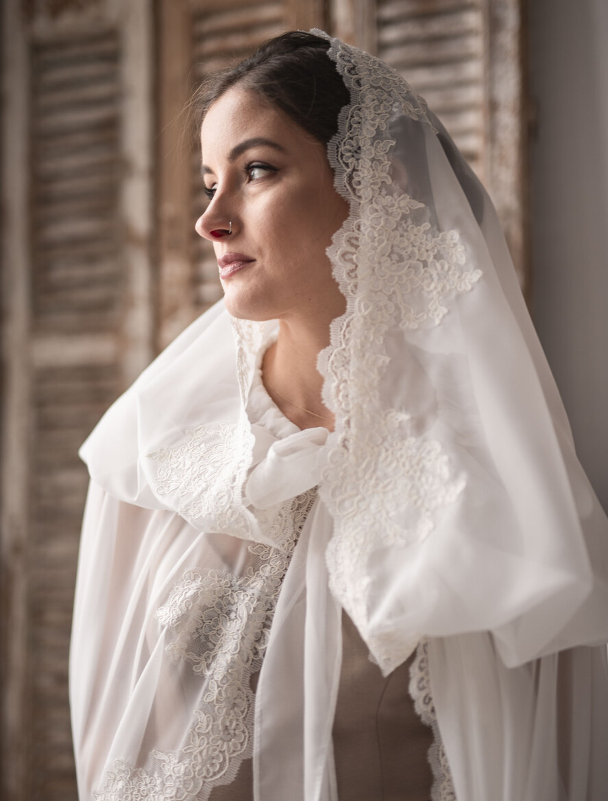 Panna Młoda Bolerka bolerka, narzutki, sweterki szyfonowy płaszcz ślubny, cienki płaszcz ślubny, narzutka ślubna ecru, płaszcz do sukni ślubnej2