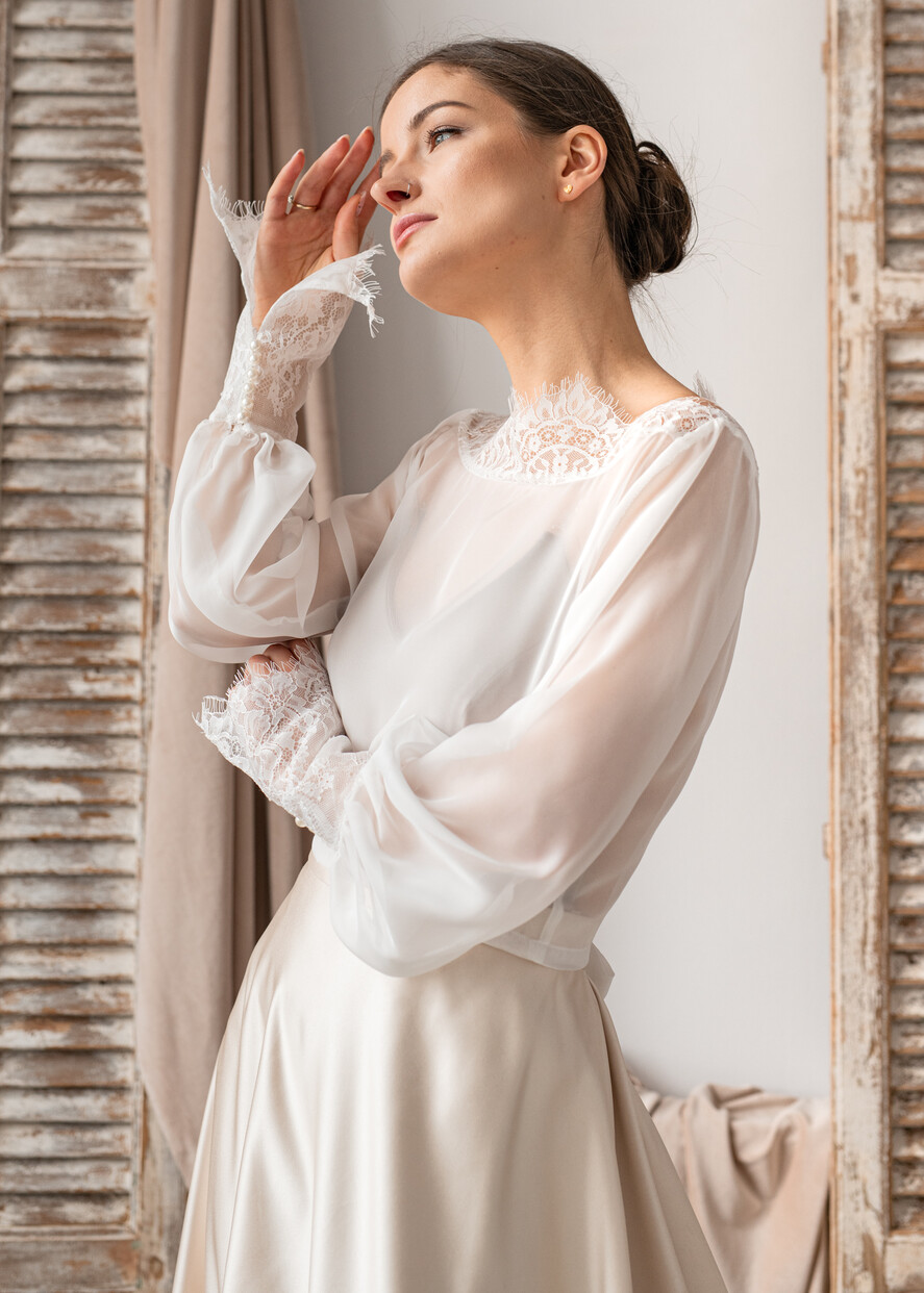 Panna Młoda Bolerka bolerka, narzutki, sweterki ślubna pelerynkaeleganckie bolerko ślubne, koronkowe bolerko do sukni ślubnej, delikatne bolerko ślubne, koronkowa narzutka ślubne 4