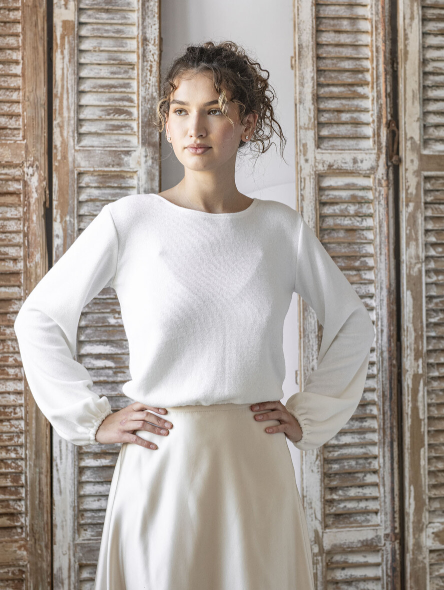 Panna Młoda Bolerka bolerka, narzutki, sweterki Bolerko z odkrytymi plecami, eleganckie bolerko ślubne, bolerko do sukni ślubnej, delikatne bolerko ślubne, letnia narzutka ślubne 1