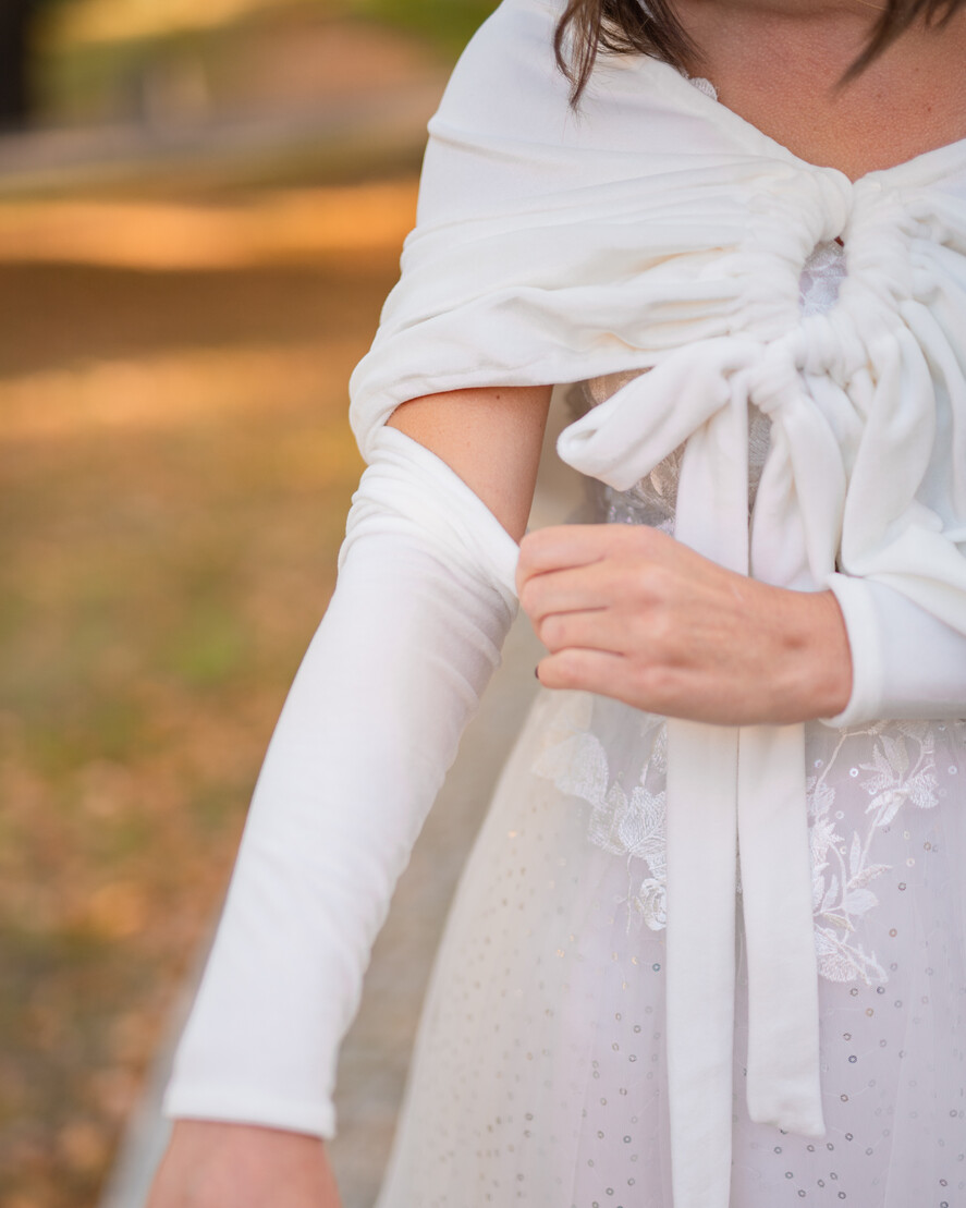 Panna Młoda Bolerka bolerka, narzutki, sweterki ciepłe bolerko z weluru, Welurowe Miekkie Bolerko Ślubne, Etola na jesienny ślub, Narzutka do sukni ślubnej z weluru, bolerko ślubne z weluru15