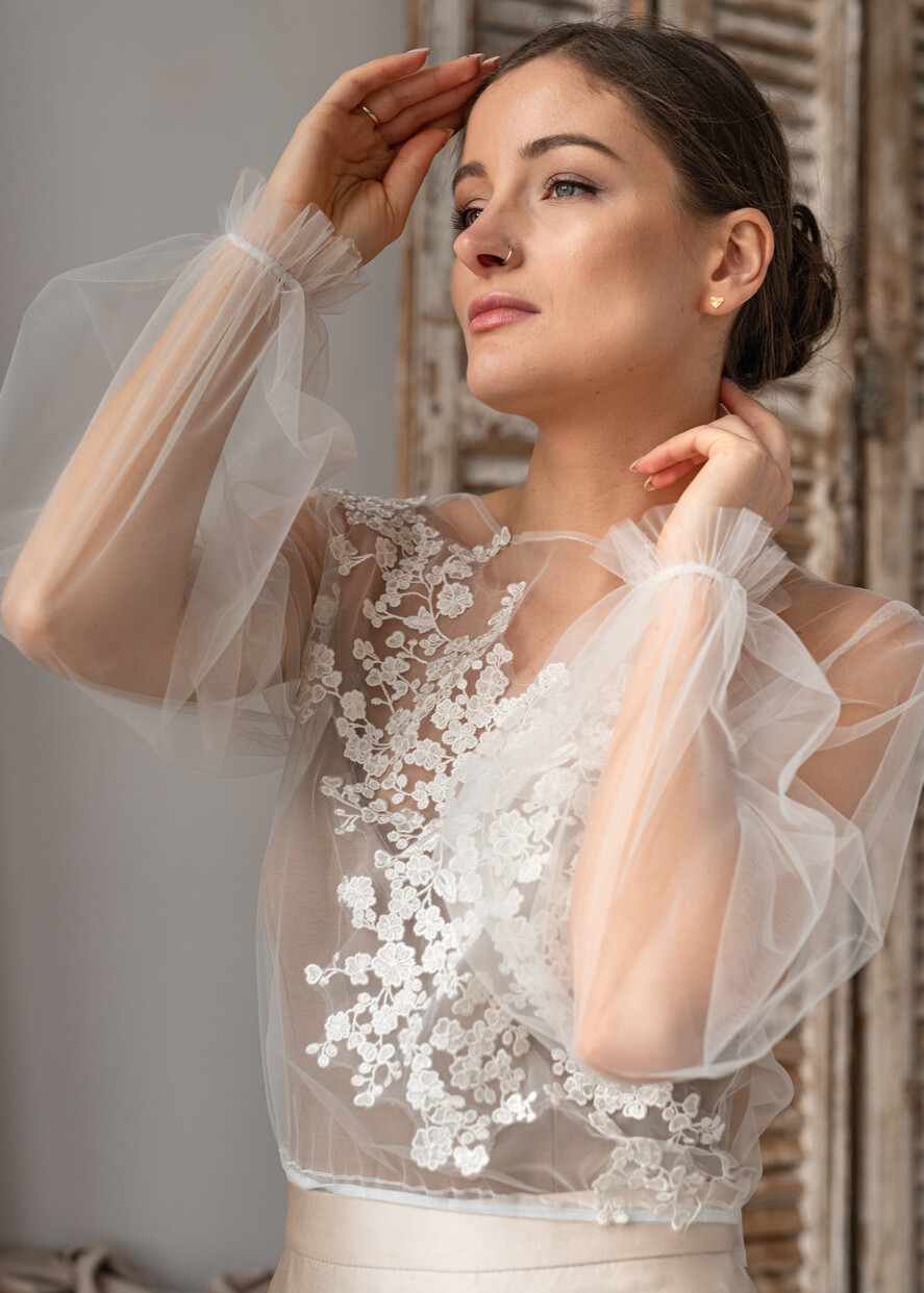 Panna Młoda Bolerka bolerka, narzutki, sweterki śliczne bolerko ślubne z koronką, koronkowe bolerko do sukni ślubnej, delikatne bolerko ślubne, koronkowa narzutka ślubne 2