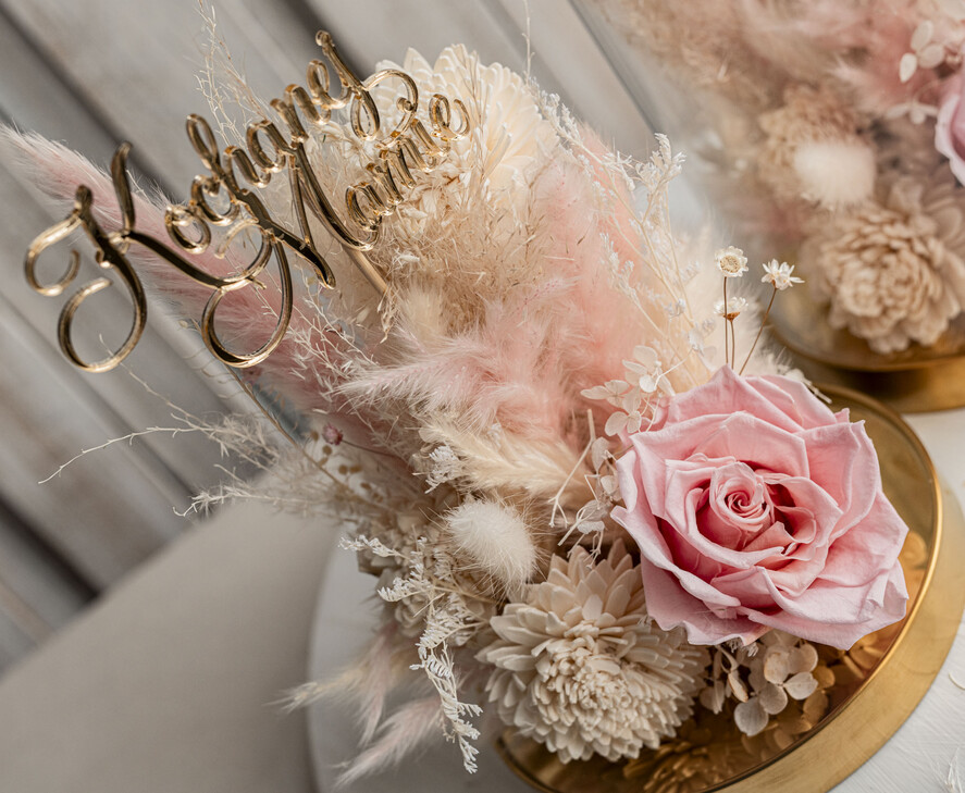 Prezenty, Podziękowania dla Rodziców Kompozycje Kwiatowe / Flowerboxy ślubne podziekowania dla rodzicow prezent dla mamy i taty na wesele kwiaty w kopule kompozycja z kwiatów suszonych pomysł na prezent dla rodziców, wieczne róże1