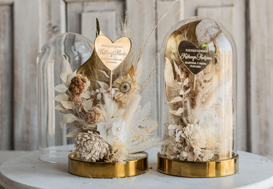 Prezenty, Podziękowania dla Rodziców Kompozycje Kwiatowe / Flowerboxy podziękowanie dla Rodziców na weselu, kwiaty dla Rodziców na prezent, suszone kwiaty w szkle, biała wieczna róża, prezent dla Rodziców kwiaty w szklanej kopule13