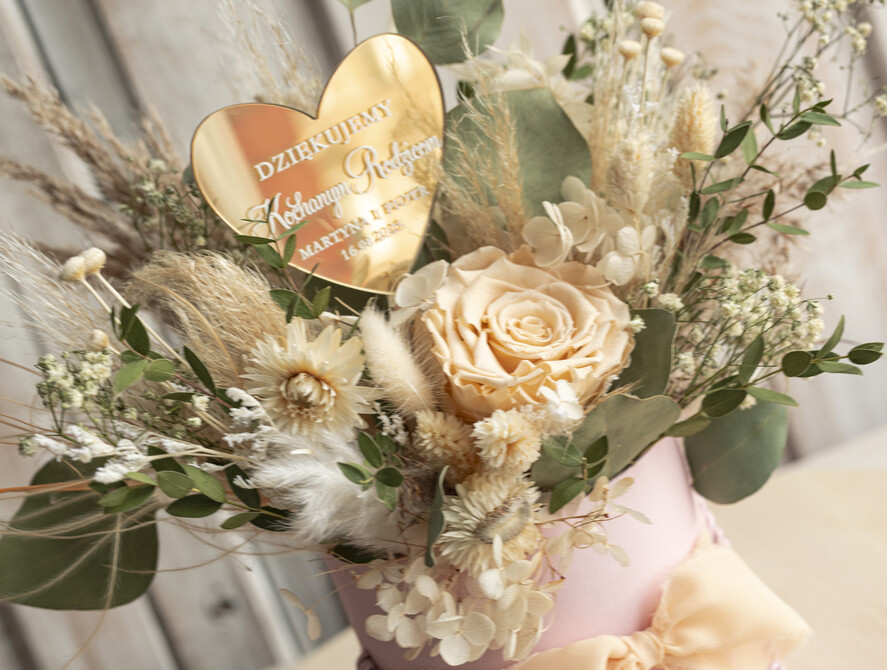 Prezenty, Podziękowania dla Rodziców Kompozycje Kwiatowe / Flowerboxy flowerbox z wieczną róża, prezent dla mamy i taty na wesele, kompozycja z kwiatów suszonych pomysł na prezent dla rodziców, wieczne róże, flower box dla rodziców2