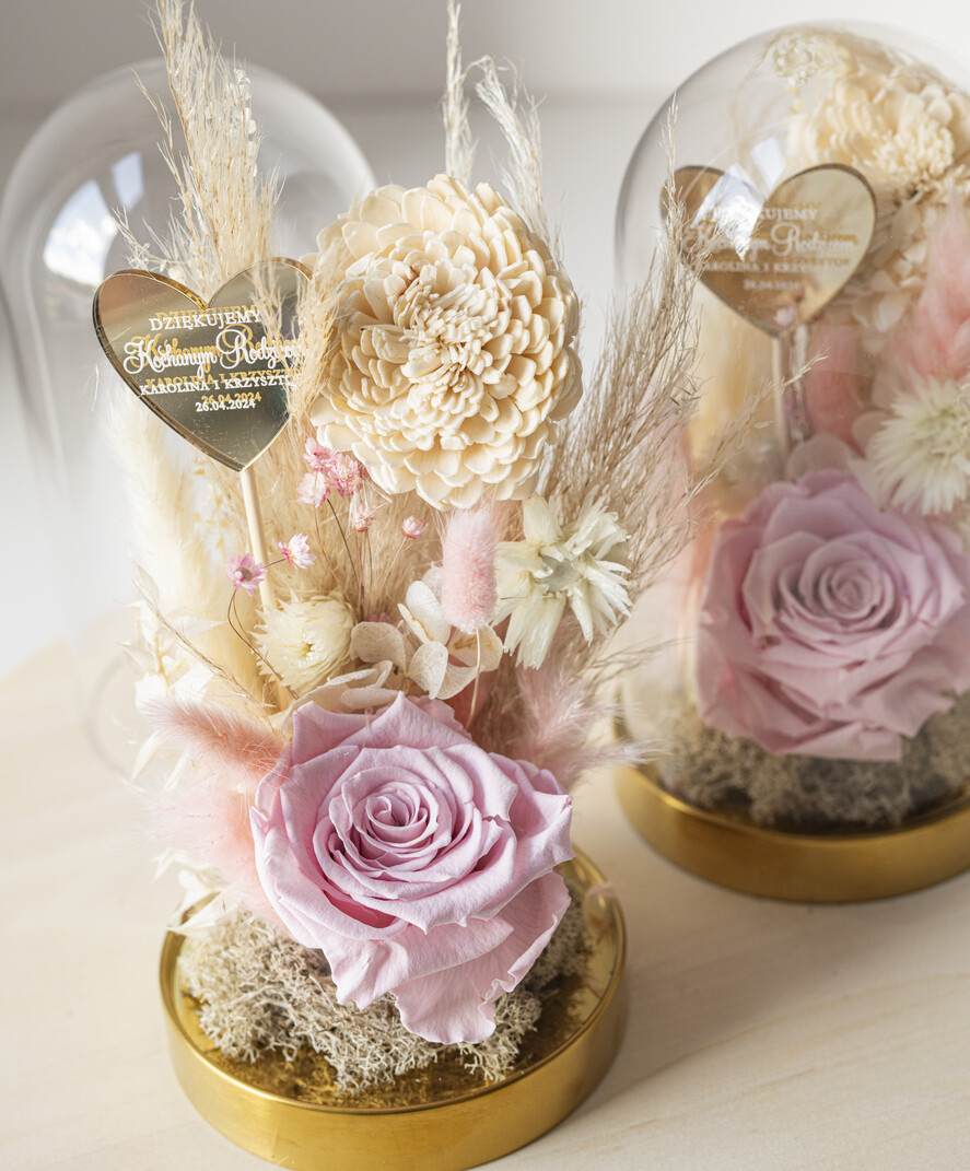 Prezenty, Podziękowania dla Rodziców Kompozycje Kwiatowe / Flowerboxy prezent dla Rodziców na wesele, kwiaty dla Rodziców podziękowanie, suszone kwiaty w szkle, różowa wieczna róża, podziękowanie dla Rodziców kwiaty w szklanej kopułce4