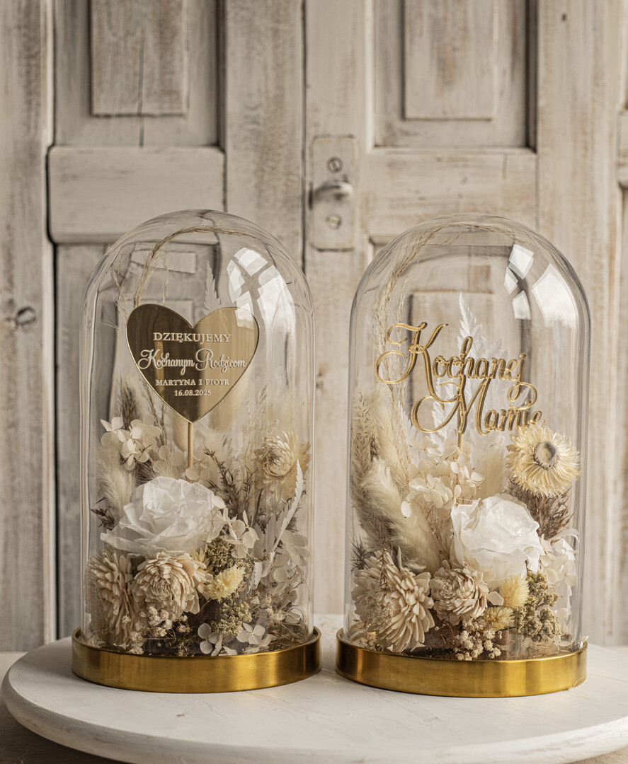 Prezenty dla Mamy flowerboxy, box ze słodyczami  flowerbox, pomysł na prezent prezent dla mamy kwiaty w kopule kompozycja z kwiatów suszonych wieczne roze,  prezent z okazji dnia mamy kwiaty13