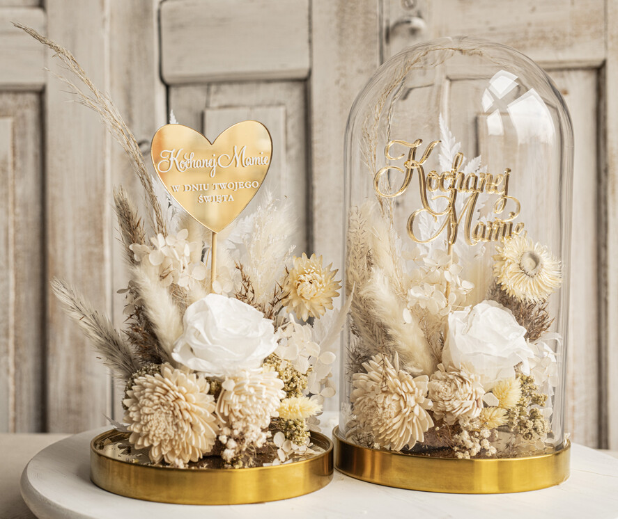 Prezenty dla Mamy kwiaty flowerboxy flowerbox, pomysł na prezent prezent dla mamy kwiaty w kopule kompozycja z kwiatów suszonych wieczne roze,  prezent z okazji dnia mamy kwiaty0