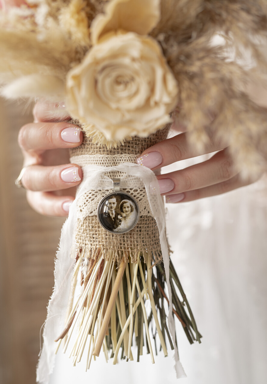 Medalion do bukietu ślubnego medalik Medalion ślubny do bukietu zdjęcie portret na pamiątkę wisiorek, Medalion do bukietu ślubnego ze zdjęciem2